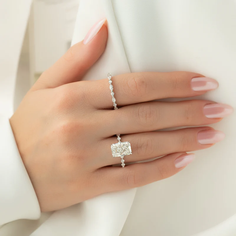 Radiant Cut Engagement Rings
